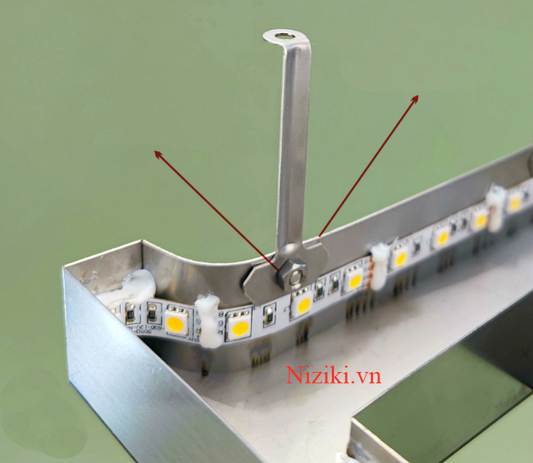 ke cách chữ hắt led 6cm