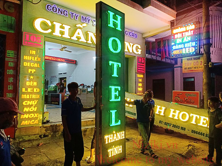 hạt xuyên sáng
