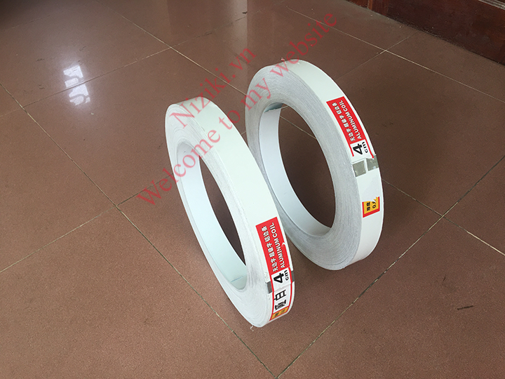 gáy nhôm 0 gờ màu trắng