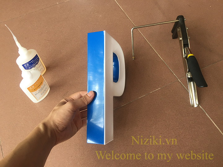 gáy nhôm 0 gờ màu xanh dương