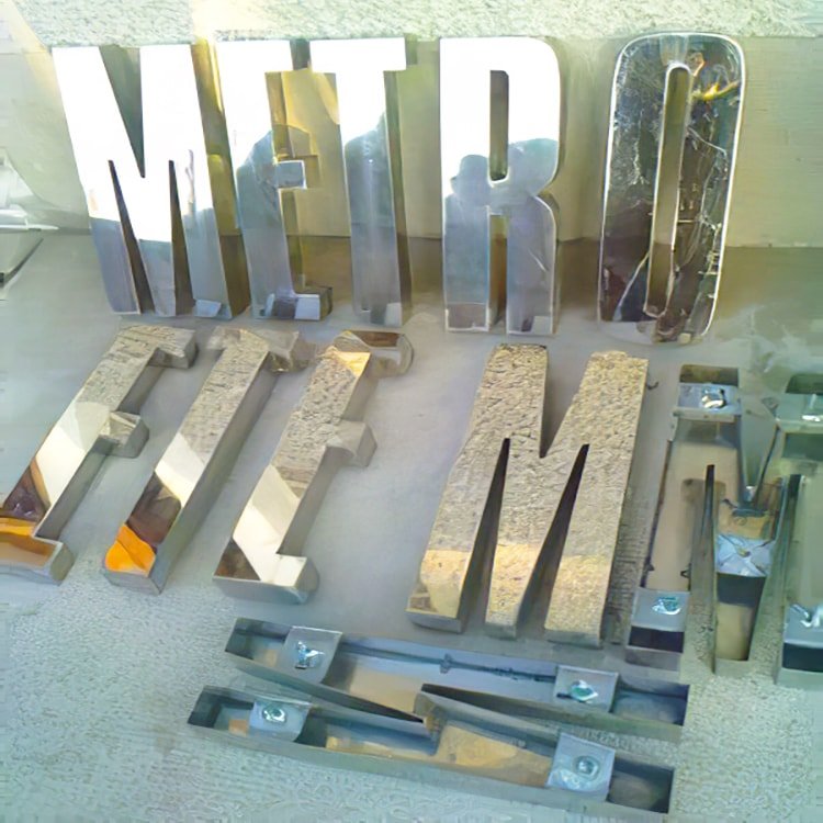 chân chữ inox 201